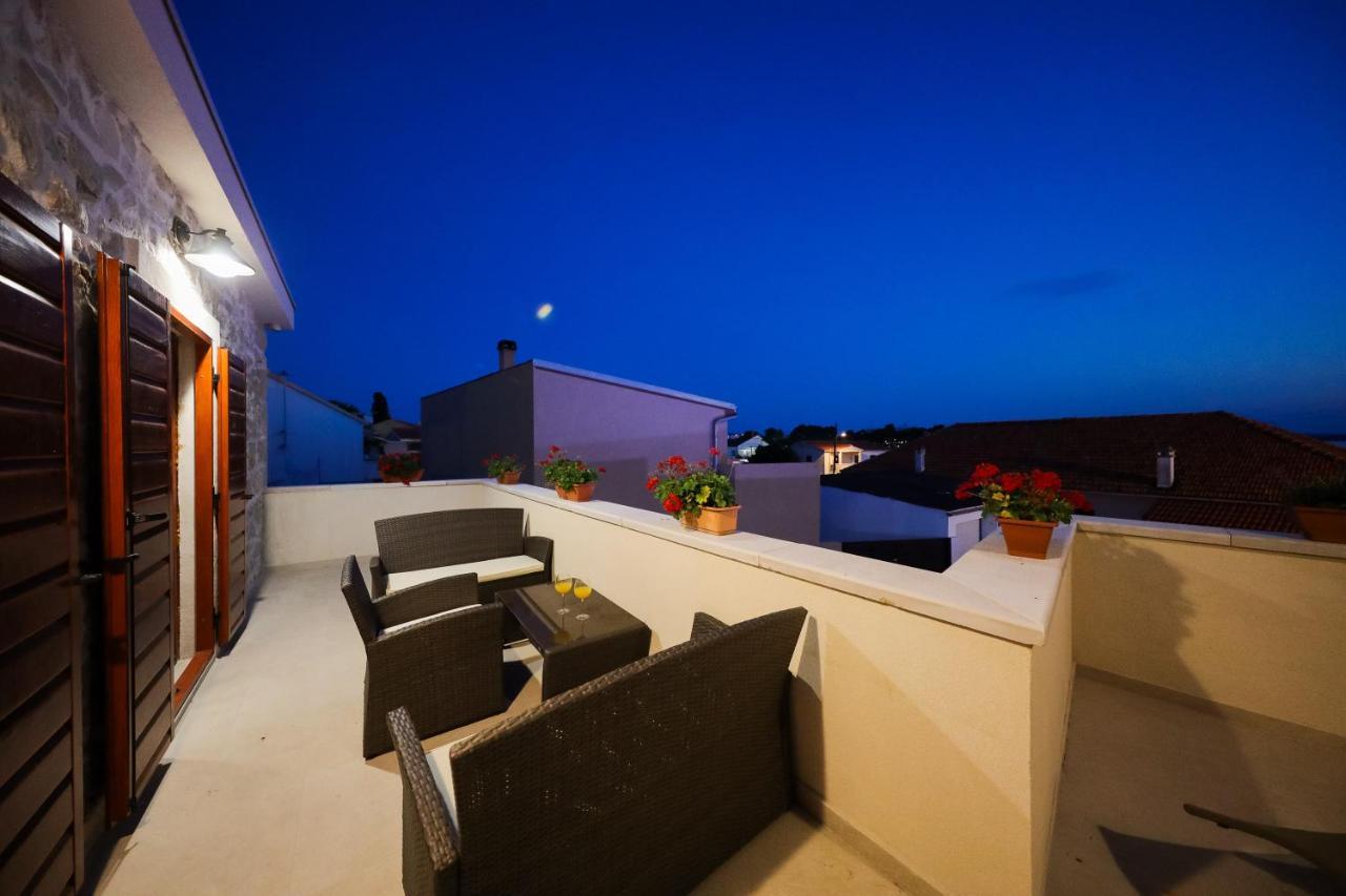 Holiday Home Mare Petrcane Exterior foto