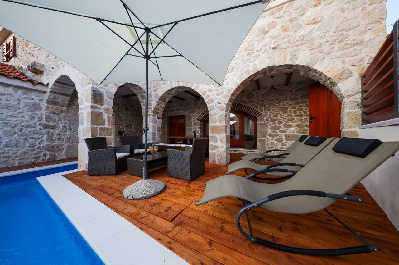 Holiday Home Mare Petrcane Exterior foto