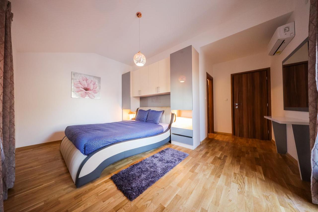 Holiday Home Mare Petrcane Exterior foto